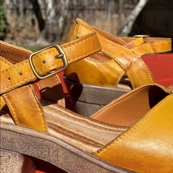 Jafa 702 Clog Sandals Mustard NWOB - Picture 7 of 10